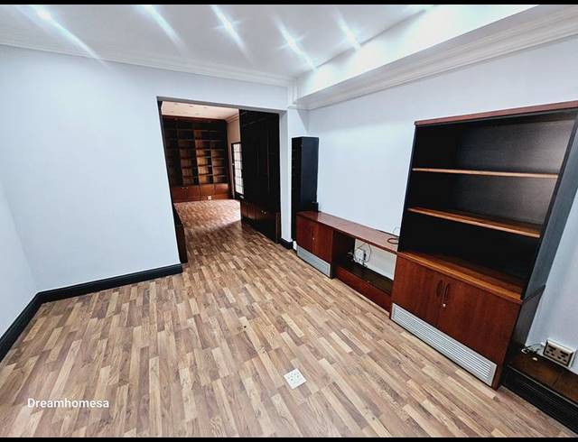 5 BEDROOM PROPERTY TO RENT IN HOUGHTON ESTATE